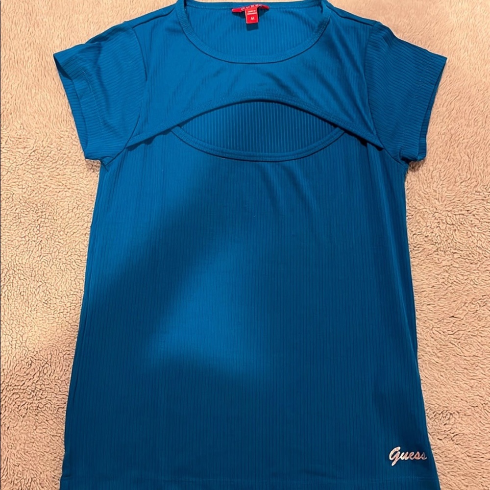 T-shirt.